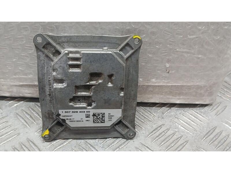 Recambio de centralita faro para peugeot 308 ii (lb_, lp_, lw_, lh_, l3_) 2.0 bluehdi 150 referencia OEM IAM 130732940300  10EEG