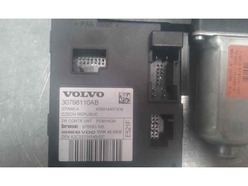 Recambio de motor elevalunas delantero derecho para volvo s40 berlina 1.8 kinetic referencia OEM IAM 30798110AB A2C5311414503 EL
