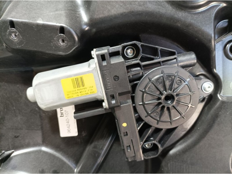 Recambio de elevalunas delantero izquierdo para volvo xc60 kinetic awd referencia OEM IAM 1972607  ELECTRICO BROSE