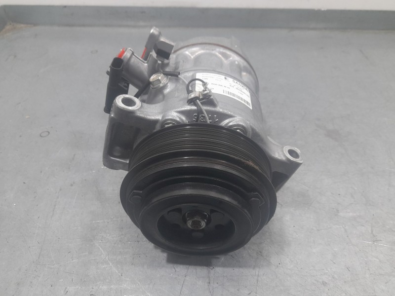 Recambio de compresor aire acondicionado para mercedes-benz clase c descapotable (a205) c 220 d (205.404) referencia OEM IAM A00