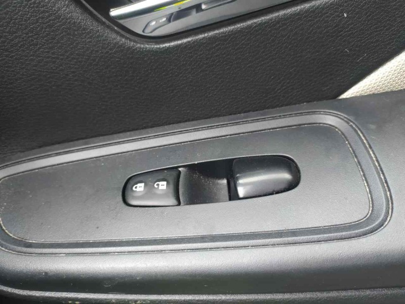 Recambio de mando elevalunas delantero derecho para nissan micra v (k14) 5 puertas referencia OEM IAM 254114BA0A  