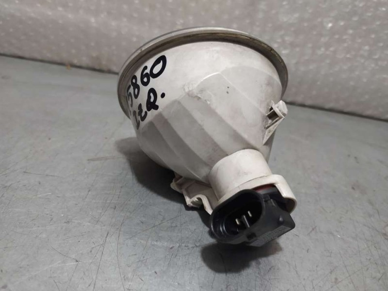Recambio de faro antiniebla izquierdo para toyota auris active referencia OEM IAM 90008499 VALEO 