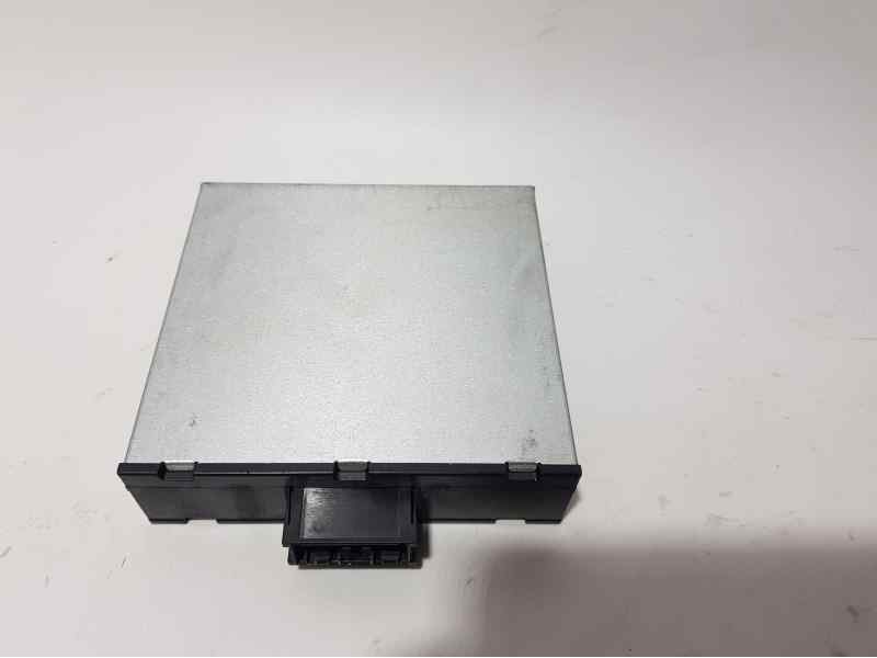 Recambio de modulo electronico para bmw x1 (e84) sdrive 18d referencia OEM IAM 6142925320801 8ES00947921 HELLA