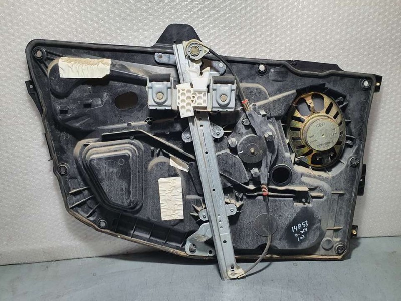 Recambio de elevalunas delantero derecho para ford fiesta (cbk) ghia referencia OEM IAM 2S61A045H16A  ELECTRICO 2 PINES