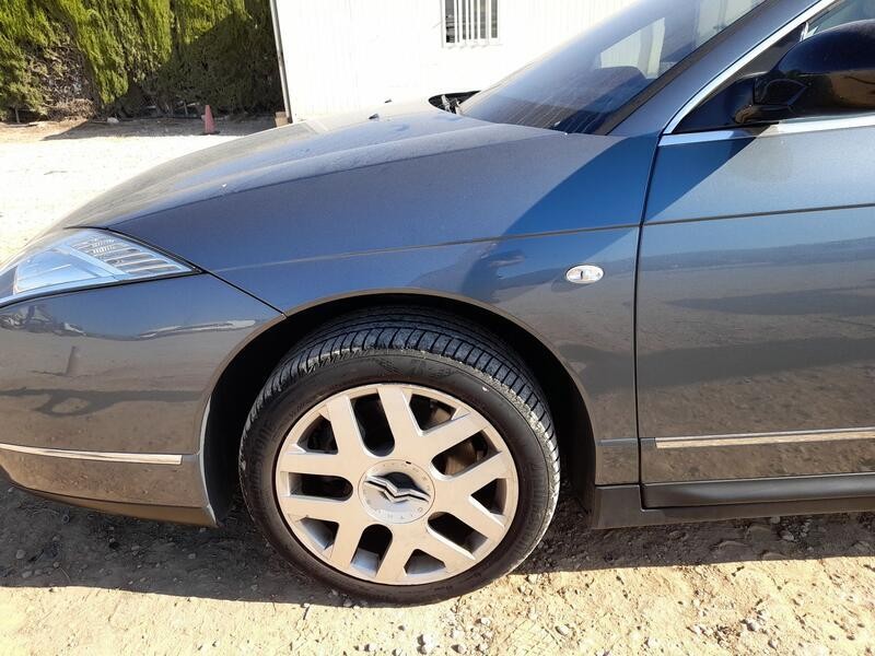 Recambio de aleta delantera izquierda para citroën c6 (td_) 2.7 hdi referencia OEM IAM 7840Q1 TOCADA 