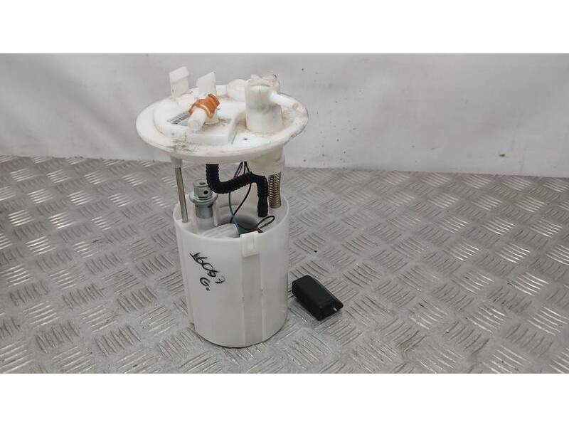 Recambio de aforador para mitsubishi space star (a00) motion referencia OEM IAM 1760A5763 MITSUBISHI UCT35BMU61