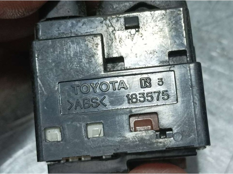 Recambio de mando retrovisor para toyota prius+ advance referencia OEM IAM 183575  