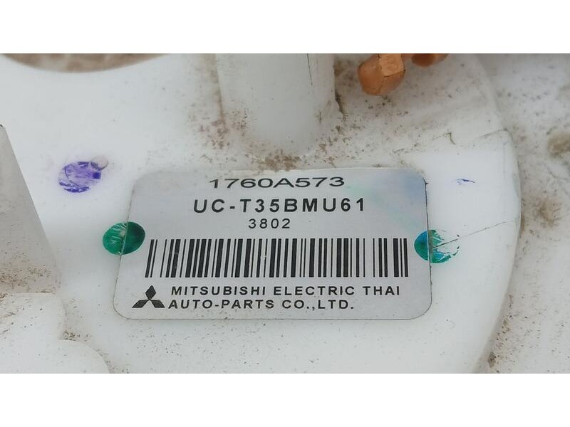 Recambio de aforador para mitsubishi space star (a00) motion referencia OEM IAM 1760A5763 MITSUBISHI UCT35BMU61