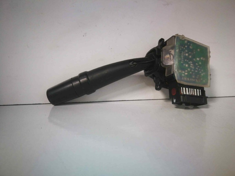 Recambio de mando limpia para toyota avensis berlina (t 22) referencia OEM IAM 29800962490  
