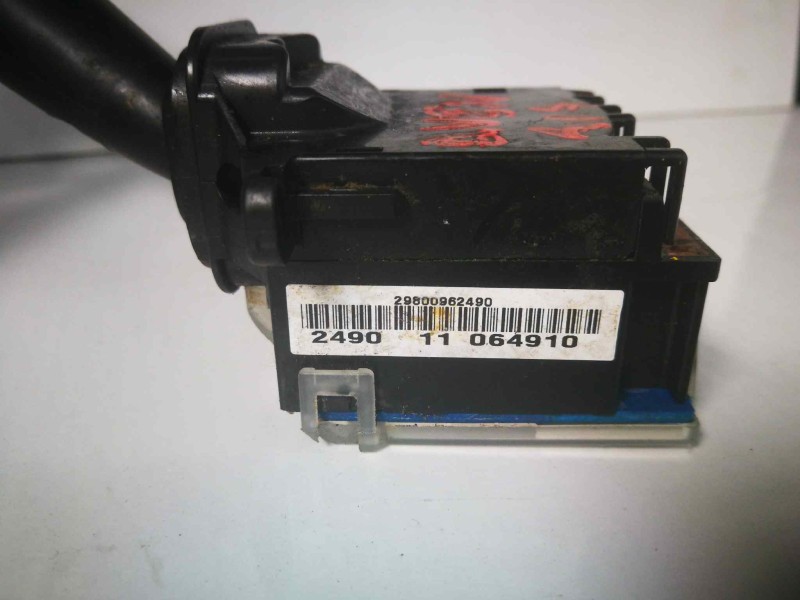 Recambio de mando limpia para toyota avensis berlina (t 22) referencia OEM IAM 29800962490  