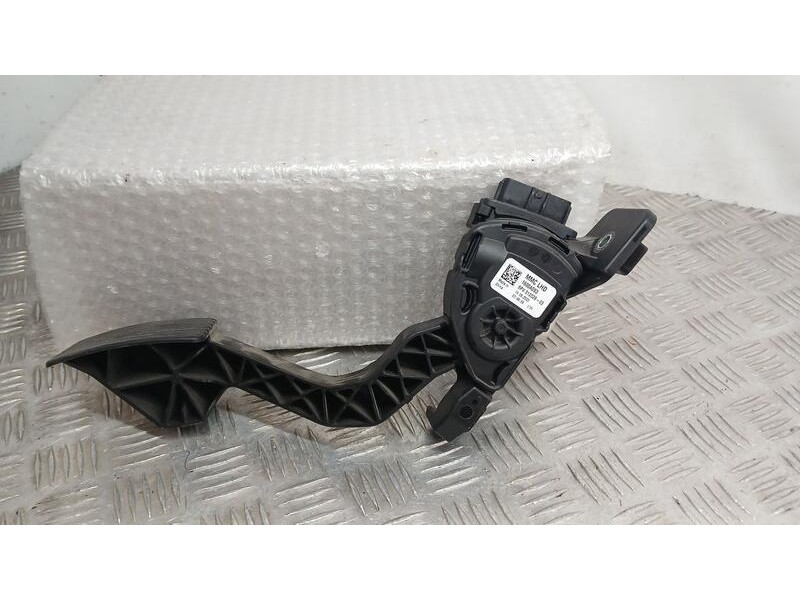 Recambio de potenciometro pedal para mitsubishi space star (a00) motion referencia OEM IAM 1900A093  6PV312028