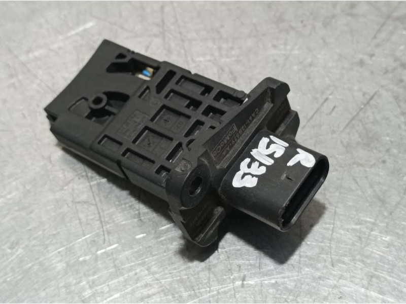 Recambio de caudalimetro para ford fiesta (ccn) trend referencia OEM IAM CA6112B579AA  