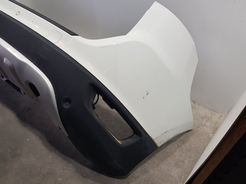 Recambio de paragolpes trasero para volvo xc60 kinetic awd referencia OEM IAM 39867207  