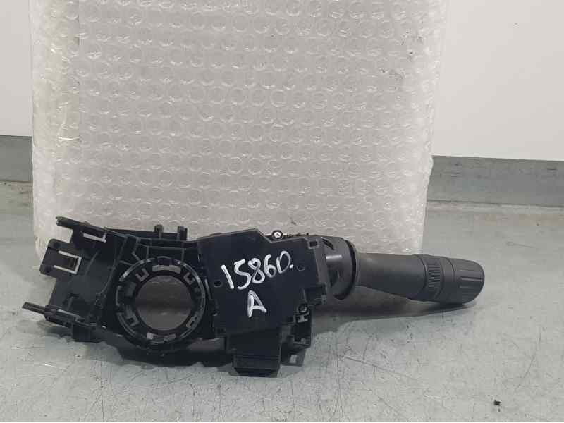 Recambio de mando luces para toyota auris active referencia OEM IAM 17F852  