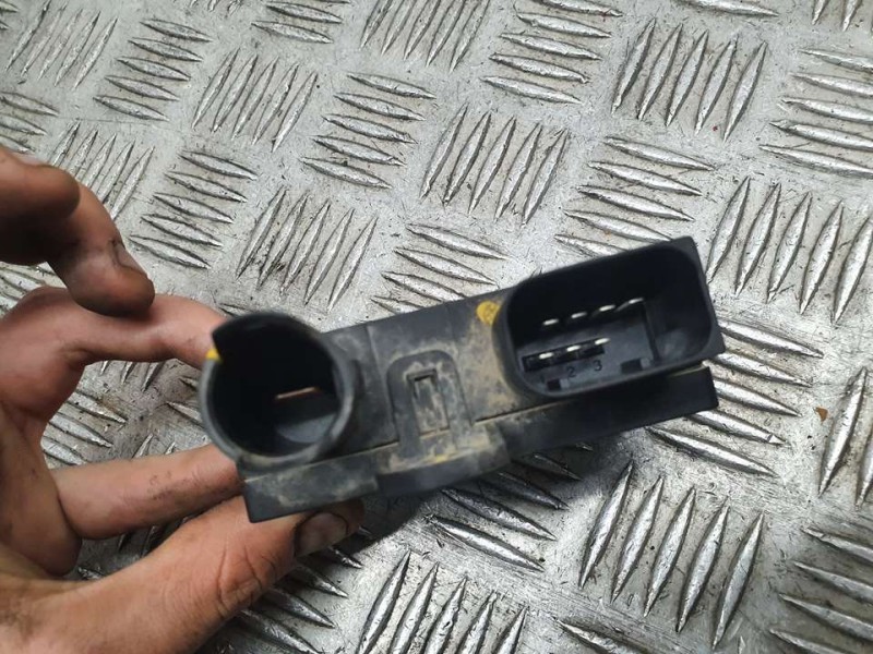 Recambio de modulo electronico para mercedes-benz clase b (w245) 180 cdi (245.207) referencia OEM IAM A6401532779Q 51266031 