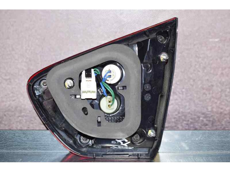 Recambio de piloto trasero izquierdo para kia rio concept referencia OEM IAM  ROTO TOCADO-INTERIOR