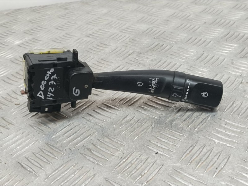 Recambio de mando limpia para ssangyong rodius xdi referencia OEM IAM 8592208050  