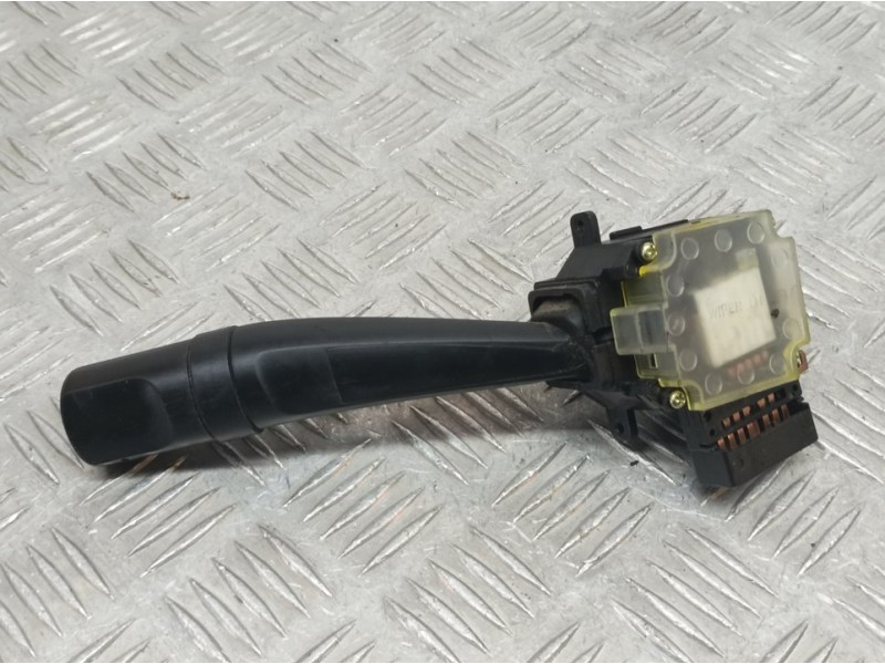 Recambio de mando limpia para ssangyong rodius xdi referencia OEM IAM 8592208050  