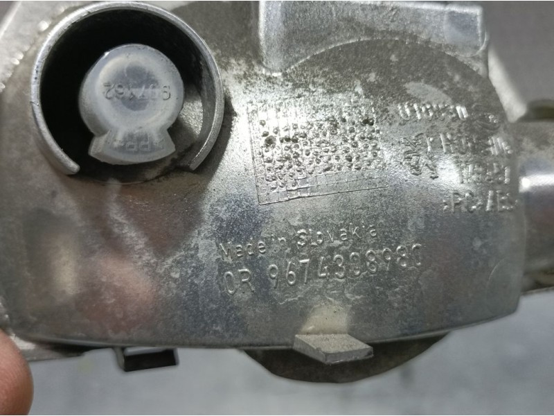 Recambio de piloto trasero central para peugeot 208 access referencia OEM IAM 9674388980  PARAGOLPES