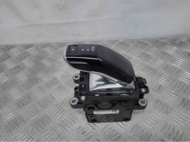 Recambio de palanca cambio para peugeot 208 (p2) e-allure pack referencia OEM IAM 98336289 61739G09 