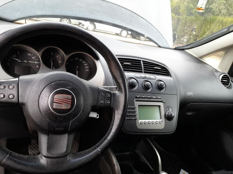 Recambio de kit airbag para seat toledo iii (5p2) 1.9 tdi referencia OEM IAM 5P0880201AJ C/SALPICADERO Y PRETENSORES 