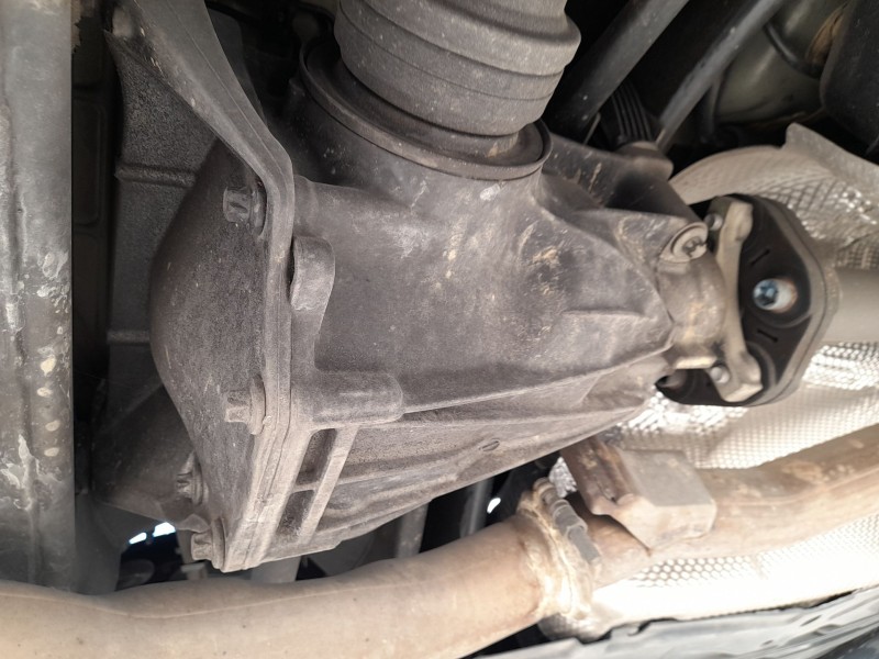 Recambio de diferencial trasero para mercedes-benz clase c descapotable (a205) c 220 d (205.404) referencia OEM IAM A2053505200 