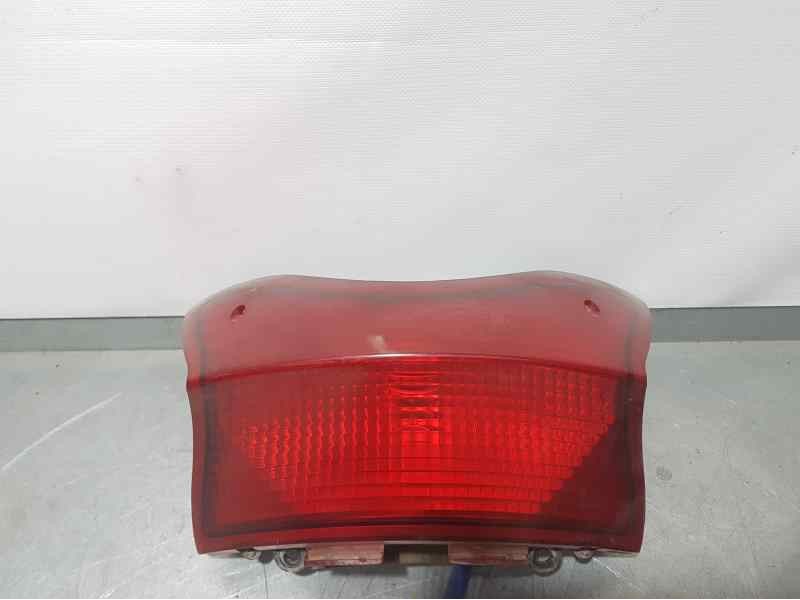 Recambio de piloto trasero central para kymco dink grand dink 125 referencia OEM IAM   