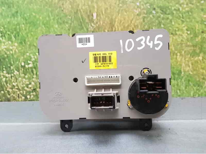 Recambio de mando climatizador para hyundai i30 classic referencia OEM IAM 982502L170  