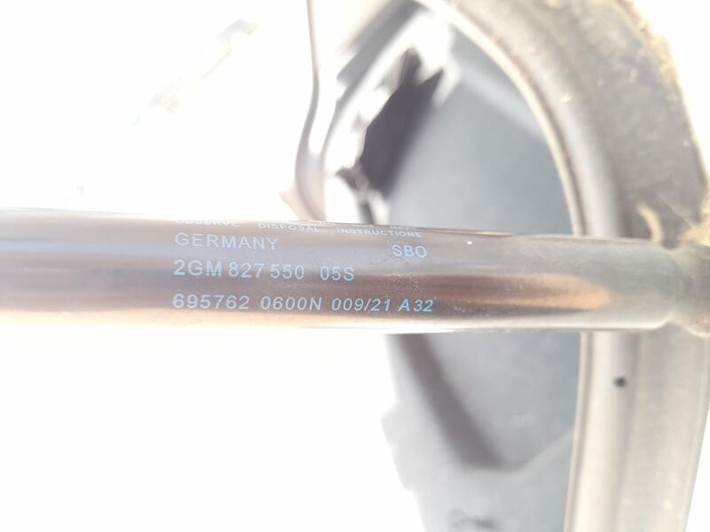 Recambio de amortiguadores maletero / porton para volkswagen t-cross (c11, d31) 1.0 tsi referencia OEM IAM 2GM82755005S  