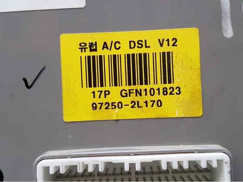 Recambio de mando climatizador para hyundai i30 classic referencia OEM IAM 982502L170  