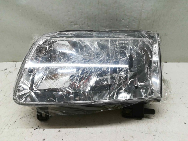 Recambio de faro izquierdo para volkswagen polo berlina (6n1) referencia OEM IAM   