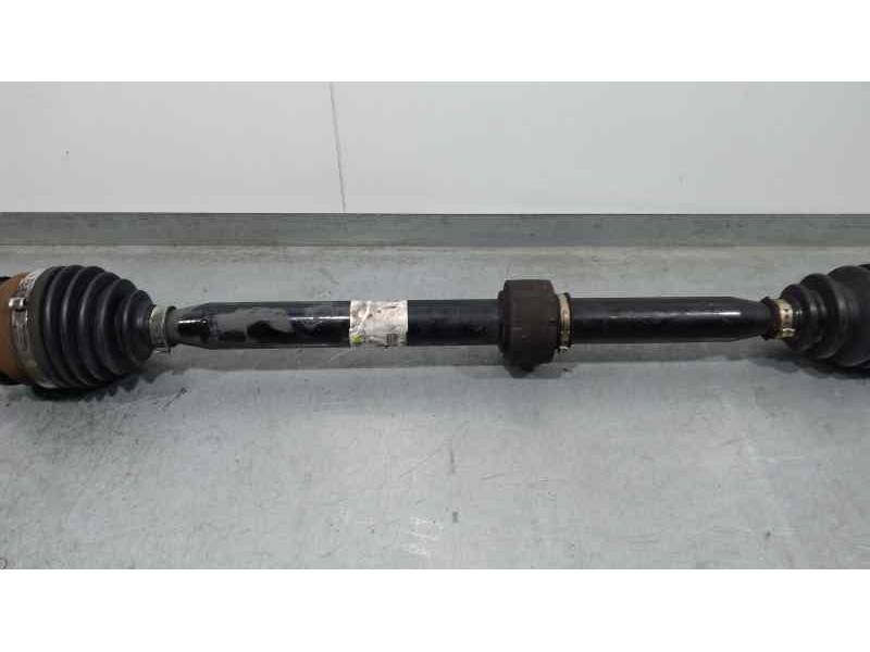 Recambio de transmision delantera derecha para toyota auris active referencia OEM IAM 4341002830  