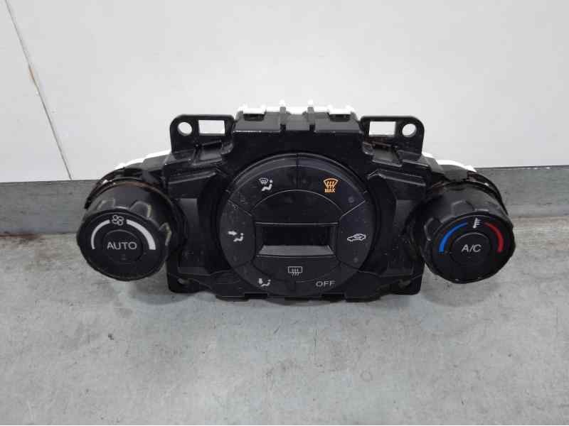 Recambio de mando climatizador para ford fiesta (ccn) trend referencia OEM IAM C1BT18C612AF  