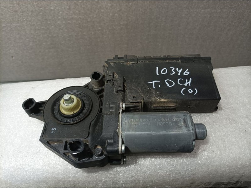 Recambio de motor elevalunas trasero derecho para seat exeo berlina (3r2) reference referencia OEM IAM 5WK79205CBF SIEMENS ELECT