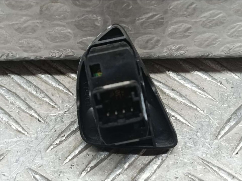 Recambio de mando elevalunas delantero izquierdo para ford ka (ccu) titanium referencia OEM IAM E30583  