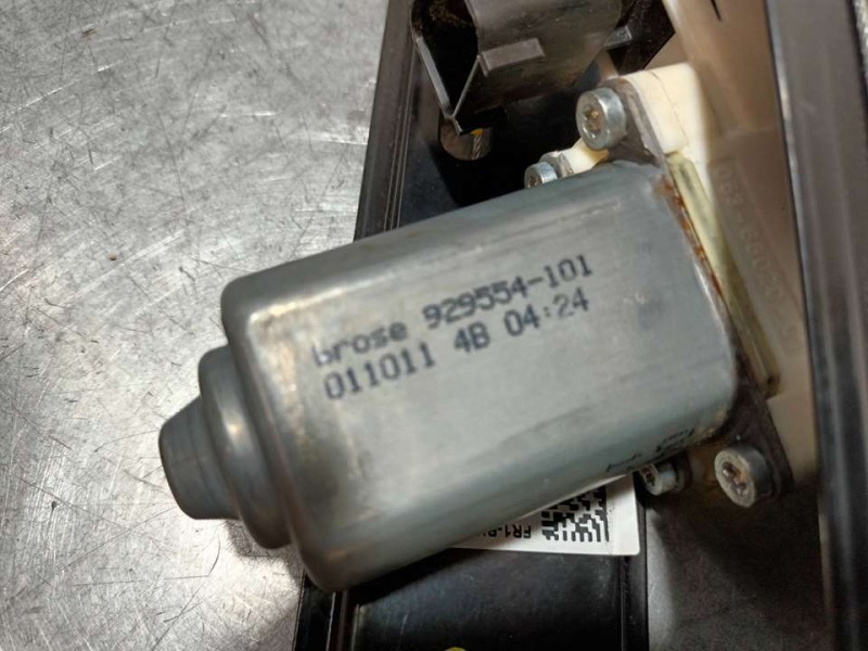 Recambio de elevalunas delantero derecho para ford focus lim. (cb8) titanium referencia OEM IAM BM51A23200BB BROSE ELECTRICO 6 P