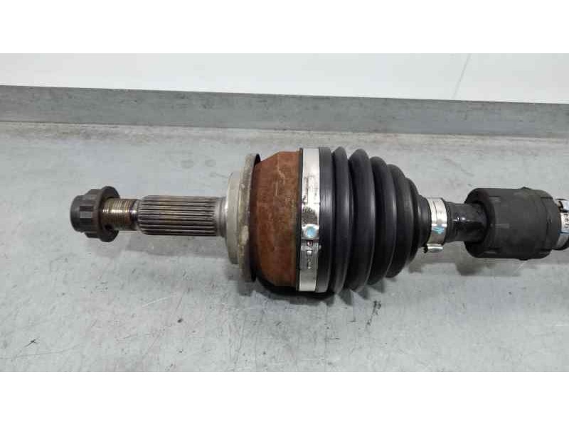 Recambio de transmision delantera izquierda para toyota auris active referencia OEM IAM 4342002B40  