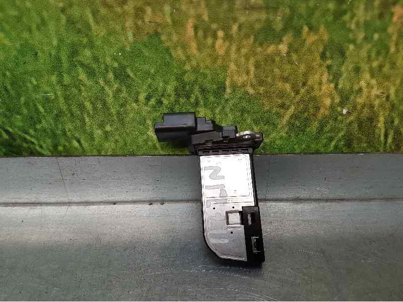 Recambio de caudalimetro para citroën c4 lim. feel edition referencia OEM IAM 9677093080 AFH50M27 HITACHI