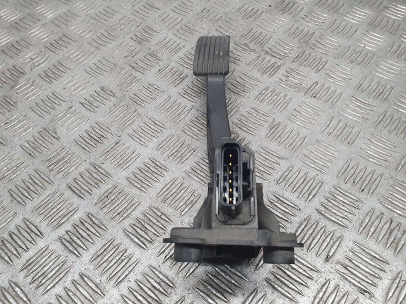 Recambio de potenciometro pedal para citroën c-zero high line referencia OEM IAM 1600A098  