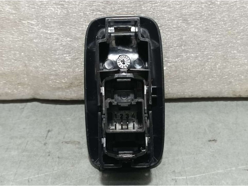 Recambio de mando elevalunas trasero izquierdo para ford fiesta (ccn) trend referencia OEM IAM C1BB237W20AAW  