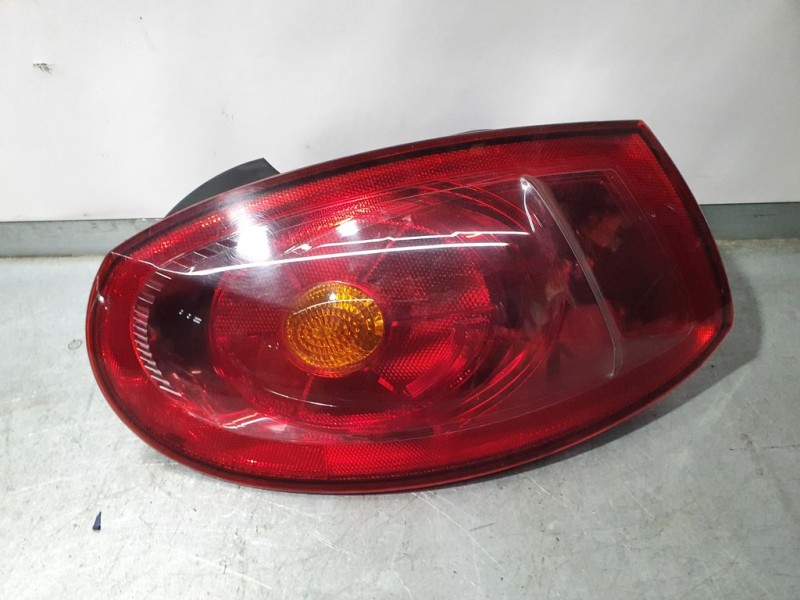 Recambio de piloto trasero derecho para fiat bravo (198) 1.4 16v t jet active referencia OEM IAM   