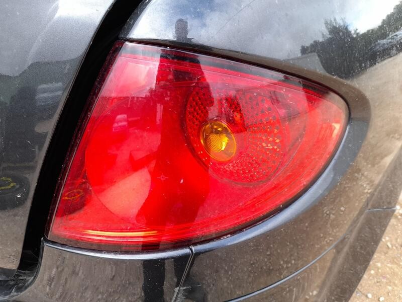 Recambio de piloto trasero derecho para seat toledo iii (5p2) 1.9 tdi referencia OEM IAM 5P5945112A9B9  