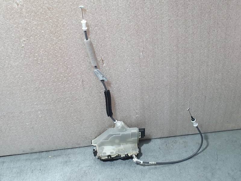 Recambio de cerradura puerta delantera derecha para opel corsa f edition referencia OEM IAM 16944413  ELECTRICO 6 PINES
