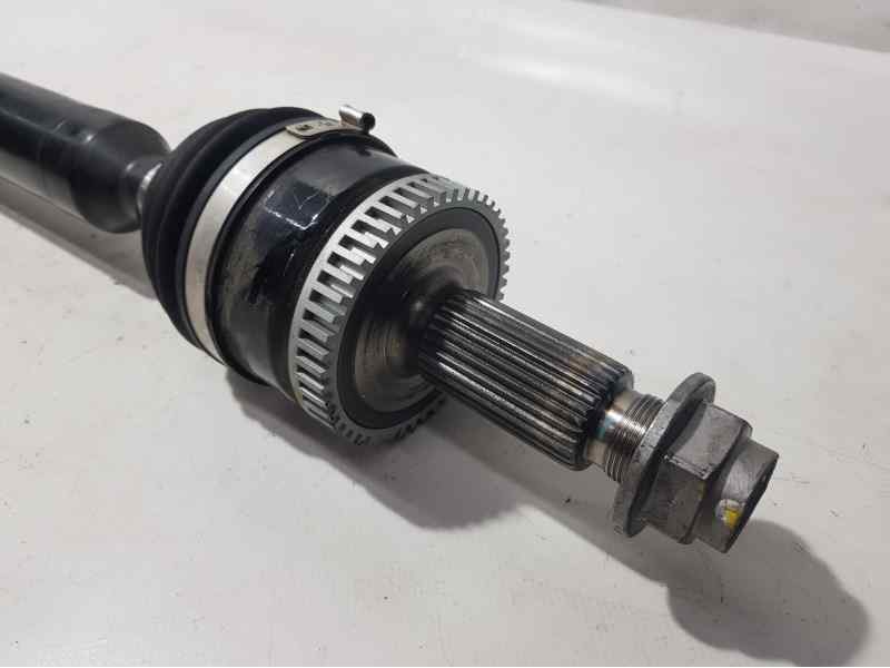 Recambio de transmision delantera derecha para hyundai tucson essence 2wd referencia OEM IAM 49501D7200  