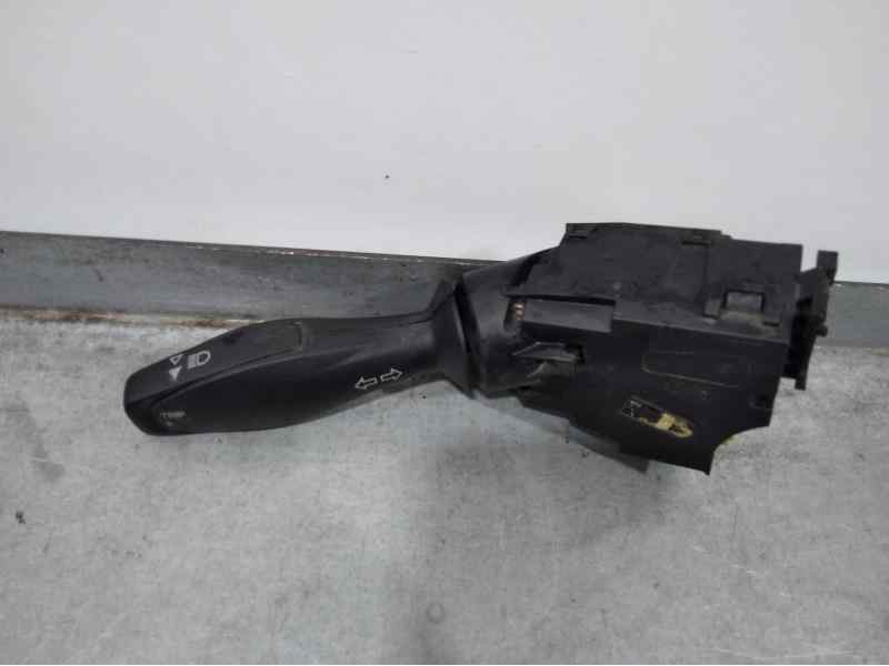 Recambio de mando luces para ford fiesta (ccn) trend referencia OEM IAM 8A6T13335BC  