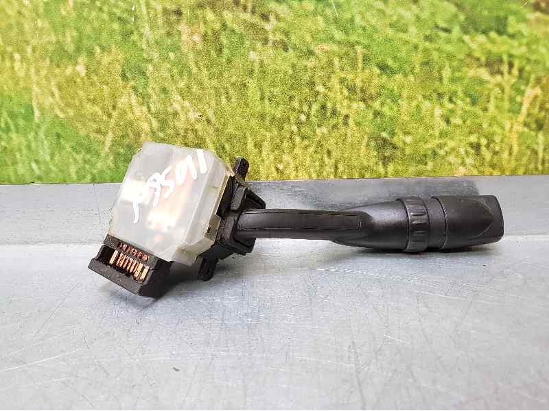 Recambio de mando luces para ssangyong actyon sports xdi 4wd referencia OEM IAM   