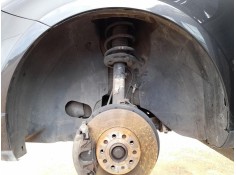 PLASTICO PASE RUEDA DEL. IZQ. 5P0809957D 