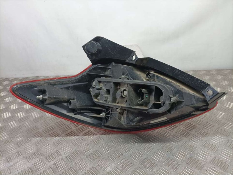 Recambio de piloto trasero derecho para ford ka (ccu) titanium referencia OEM IAM 9S5113A602AA  