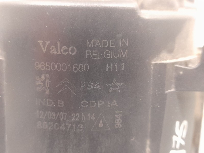 Recambio de faro antiniebla izquierdo para citroën c6 (td_) 2.7 hdi referencia OEM IAM 89204713 9650001680 VALEO