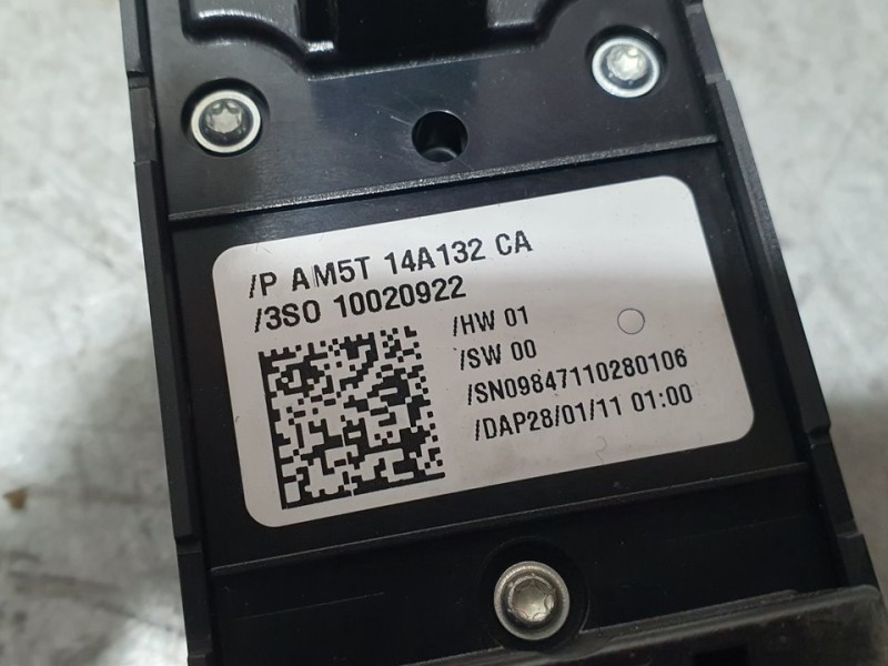 Recambio de mando elevalunas delantero izquierdo para ford focus lim. (cb8) titanium referencia OEM IAM AM5T14A132CA  
